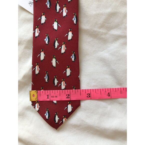 NWT J. Crew Penguin Print Tie Mens 100% Silk Red Party Holiday - Picture 6 of 6